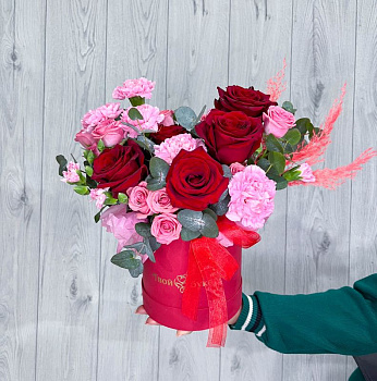 # 32 Композиция