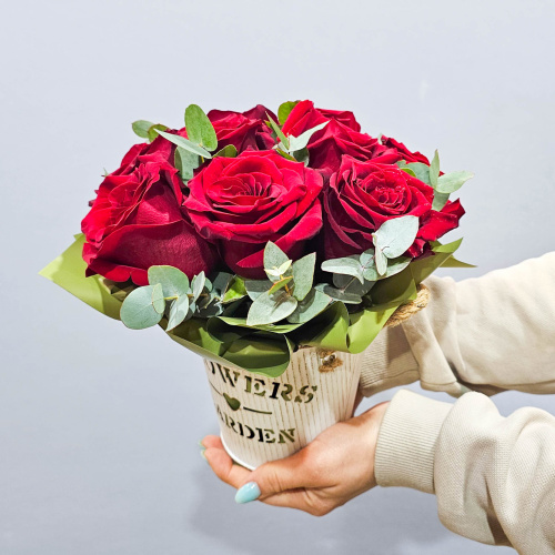 # 683 Композиция